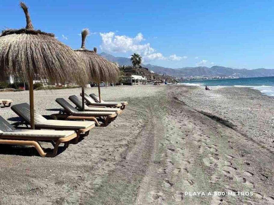 Escapada Familiar En Torrox Costa A 100M De La Playa, Vistas Al Mar Y Parking Gratis Apartamento Exterior foto